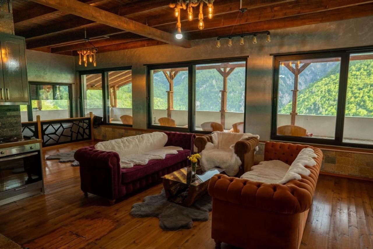 Zeneli Alpin Chalet Cerem Exterior photo
